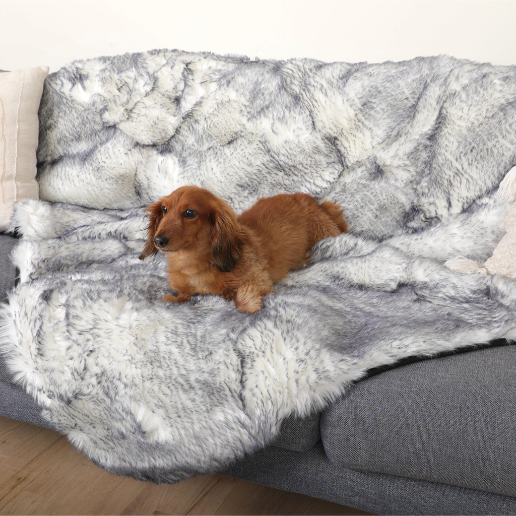 PupProtector™ Luxe Waterproof Faux Fur Blanket | Ultra Plush Arctic Fox