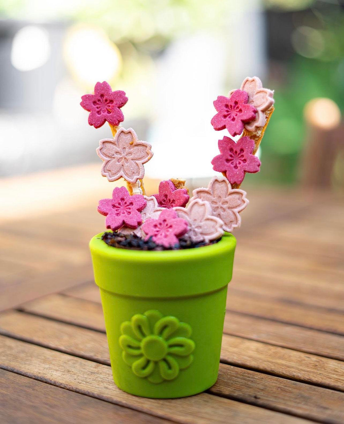Large Flower Pot eCup Dog Treat Dispenser | Durable USA-Made Enrichment Toy | SodaPup