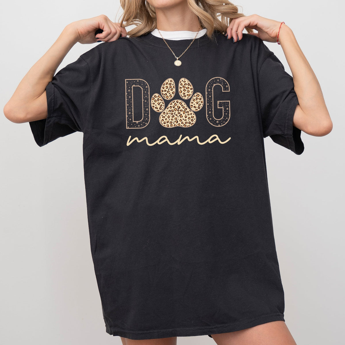 Dog Mama Graphic Tee