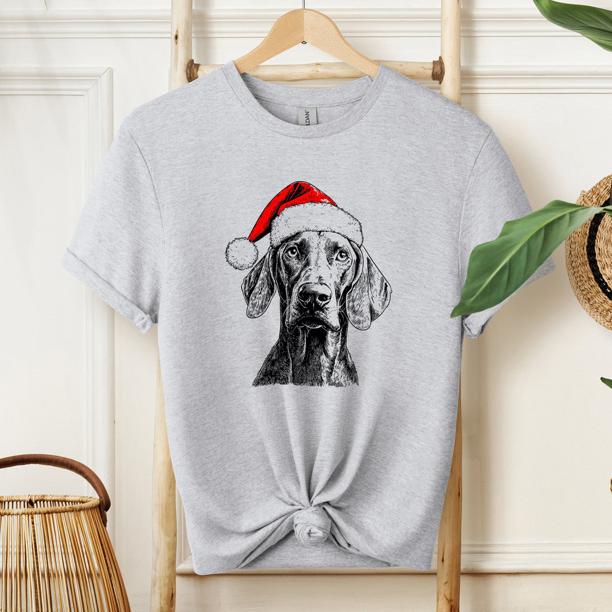Weimaraner Santa Christmas Tee
