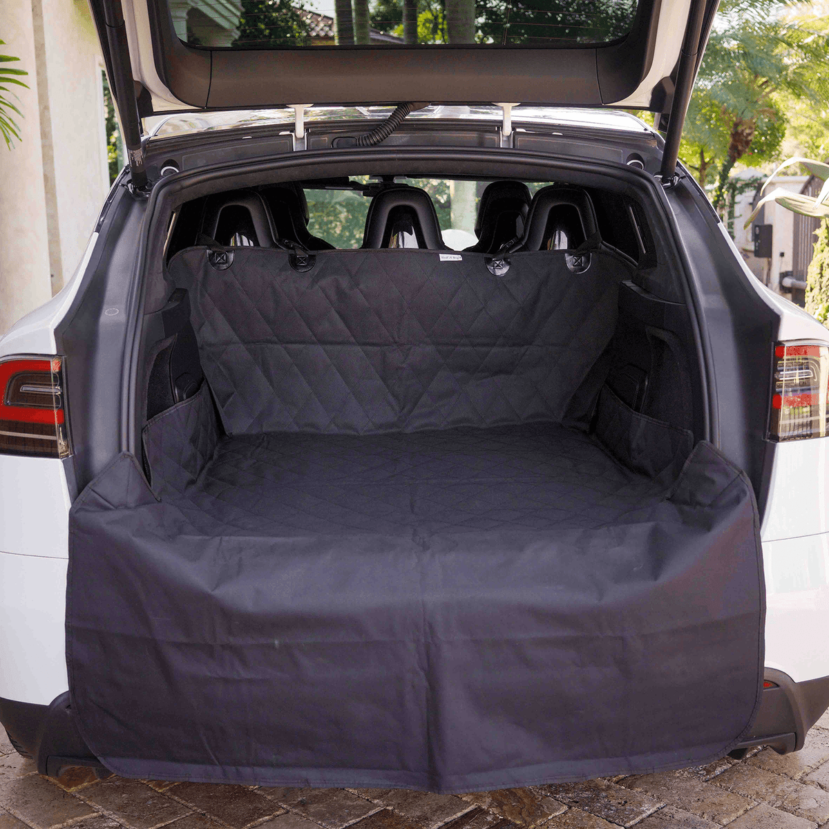 PupProtector™ Waterproof Cargo Liner – Universal Fit for SUVs & Cars